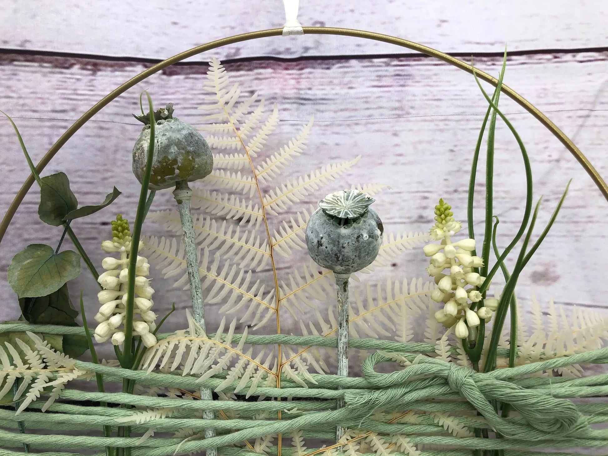 Türkranz Kranz Ring Mohn Grün Farn Seidenblumen Wandkranz Trockenblumen Natur natürlich Hoop Fensterdeko – handgemacht aus Seiden- und Kunstblumen, langlebig & pflegeleicht von SarahsFlowerStudio