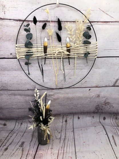 Türkranz Kranz Ring Eukalyptus Ruskus Gras Perlhuhn Feder Wandkranz Trockenblumen Natur natürlich Hoop Fensterdeko – handgemacht aus Seiden- und Kunstblumen, langlebig & pflegeleicht von SarahsFlowerStudio