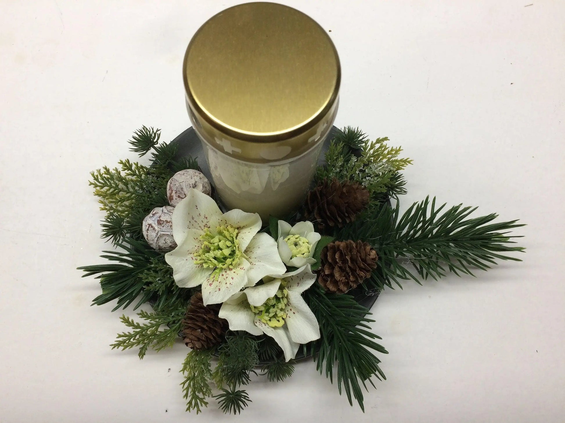 Grabgesteck Grabschmuck Allerheiligen mit Kerze 20cm Grabdeko Grabdekoration – handgemacht aus Seiden- und Kunstblumen, langlebig & pflegeleicht von SarahsFlowerStudio