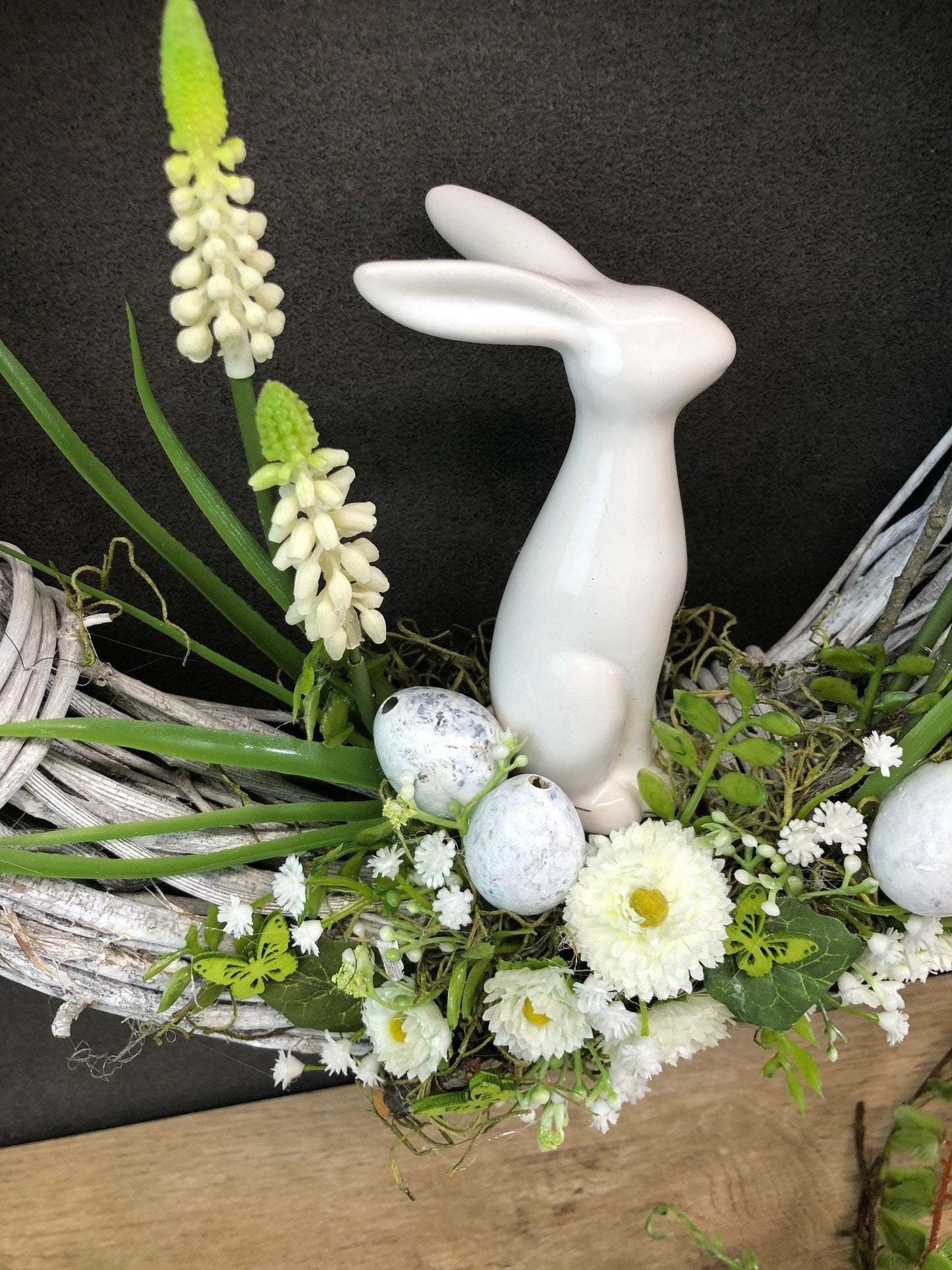 Frühlingskranz 35cm mit Hasen & Gänseblümchen – großer Osterkranz Seidenblumen – Türkranz – SarahsFlowerStudio