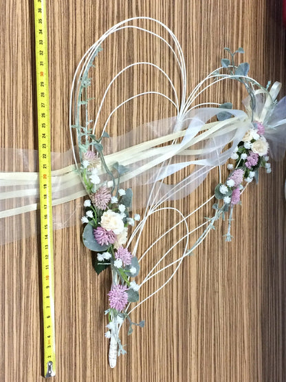 Autoschleife XXL für Seitenspiegel Kirchenbank Wunschfarbe große Schleife Dekoration Blumenschmuck Herz – handgemacht aus Seiden- und Kunstblumen, langlebig & pflegeleicht von SarahsFlowerStudio