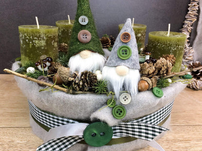 Adventskranz Adventskalender – handgemacht aus Seiden- und Kunstblumen, langlebig & pflegeleicht von SarahsFlowerStudio