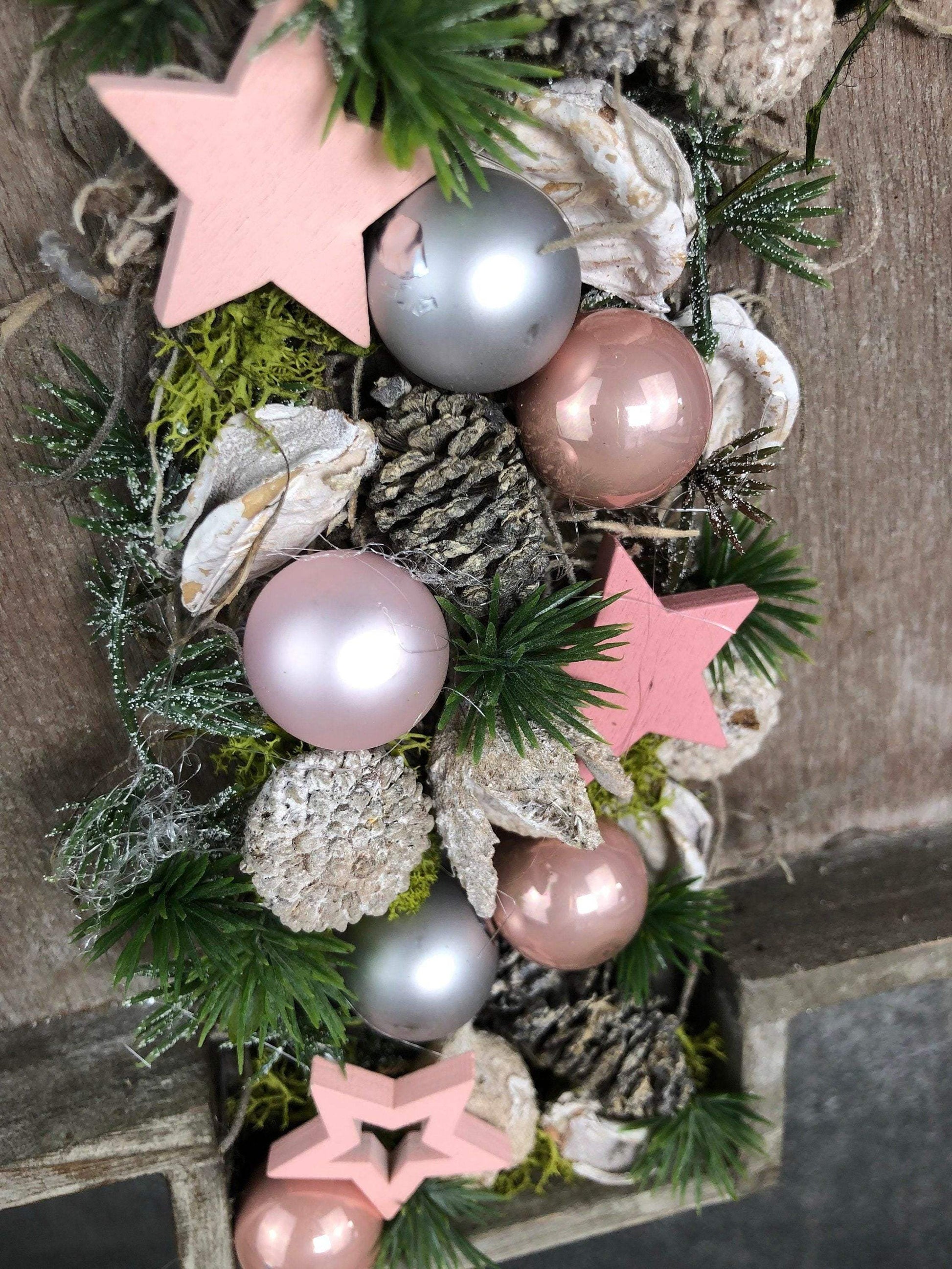 Türkranz Tannenbaum Tanne Baum Advent Kranz Wanddekoration Dekoration Türdekoration Weihnachten Weidenkranz – handgemacht aus Seiden- und Kunstblumen, langlebig & pflegeleicht von SarahsFlowerStudio