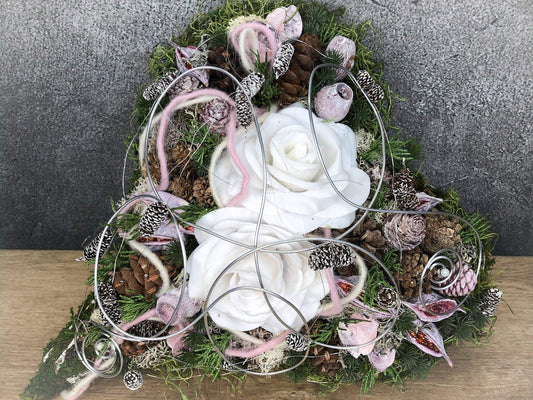 Grabgesteck Grabschmuck Herz Wunschgröße Grabdekoration Grabschmuck Allerheiligen Wachs Rose – handgemacht aus Seiden- und Kunstblumen, langlebig & pflegeleicht von SarahsFlowerStudio
