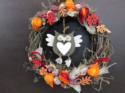 Türkranz 26cm Türdeko Türschmuck Eule Modern Tür Schmuck Herbst herbstlich ganzjährig Herbst – handgemacht aus Seiden- und Kunstblumen, langlebig & pflegeleicht von SarahsFlowerStudio