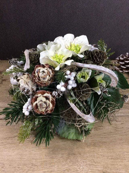 Grabgesteck Grabschmuck Gesteck Grab Allerheiligen extra Schwer Grave Arrangument grave flowers longlasting – handgemacht aus Seiden- und Kunstblumen, langlebig & pflegeleicht von SarahsFlowerStudio