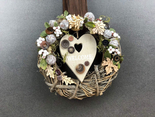 Türkranz 22cm Türdeko Türschmuck Herz Welcome Modern Tür Schmuck Herbst herbstlich ganzjährig Herbst – handgemacht aus Seiden- und Kunstblumen, langlebig & pflegeleicht von SarahsFlowerStudio