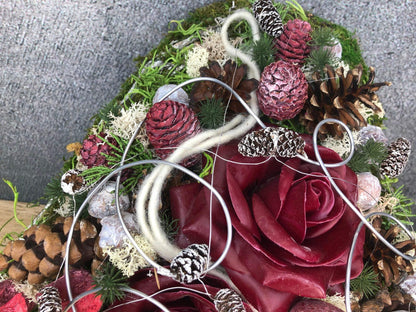 Grabgesteck Grabschmuck Herz Wunschgröße Grabdekoration Grabschmuck Allerheiligen Wachs Rose – handgemacht aus Seiden- und Kunstblumen, langlebig & pflegeleicht von SarahsFlowerStudio
