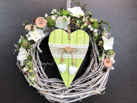 Türkranz Türdeko Türschmuck Frühling Herz Modern ganzjährig Tür Schmuck Eukalyptus Herbst – handgemacht aus Seiden- und Kunstblumen, langlebig & pflegeleicht von SarahsFlowerStudio