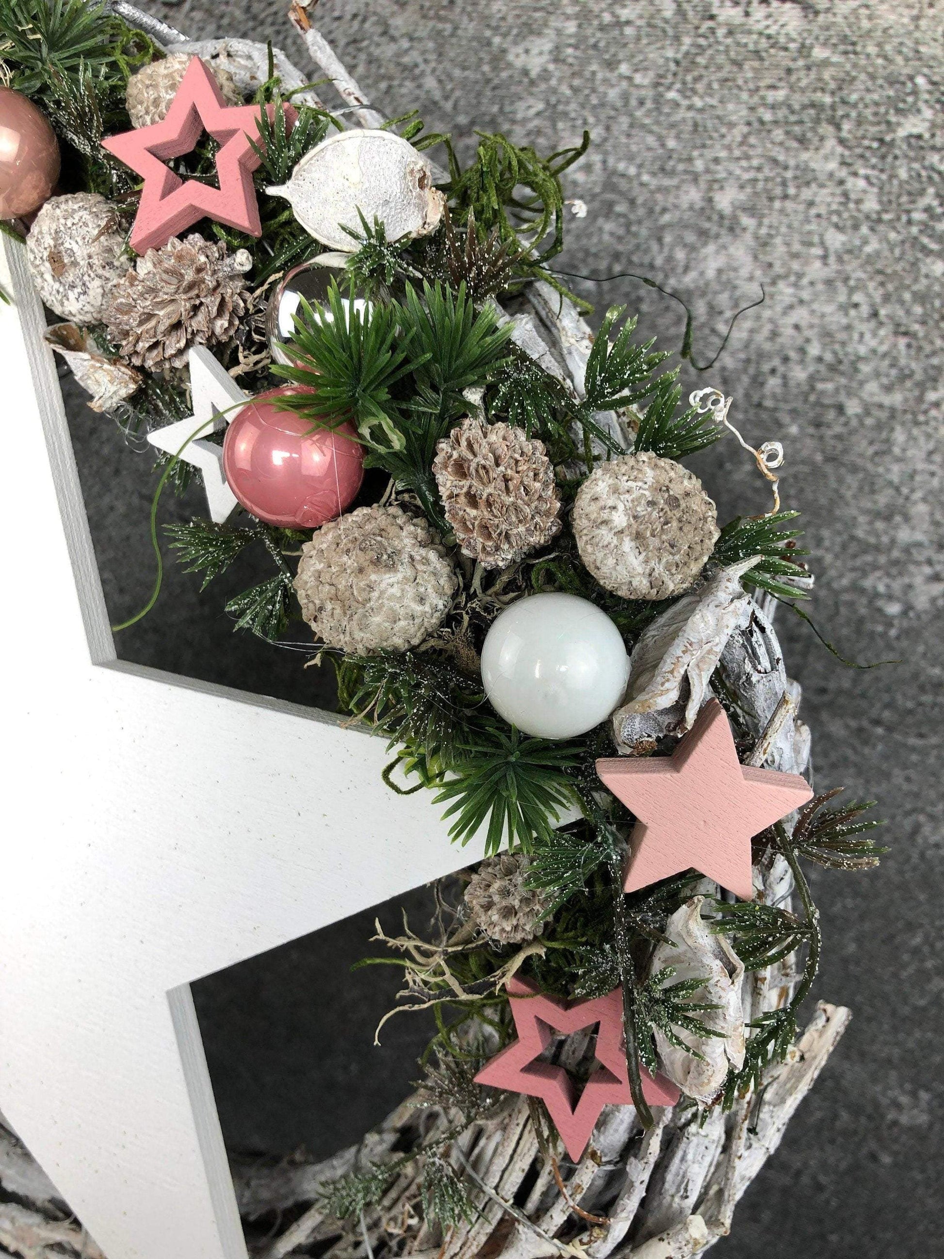 Türkranz Stern Advent Kranz Rosa Stern Türdekoration Weihnachten Weidenkranz – handgemacht aus Seiden- und Kunstblumen, langlebig & pflegeleicht von SarahsFlowerStudio