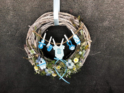 Türkranz Türdeko Türschmuck Geburt Wäscheleine Schnuller Trinkflasche Rassel Body Strampler Modern ganzjährig Geschenk zur Geburt Herbst – handgemacht aus Seiden- und Kunstblumen, langlebig & pflegeleicht von SarahsFlowerStudio