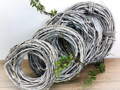 Türkranz Türdeko Türschmuck Eule Modern ganzjährig Tür Schmuck Herbst – handgemacht aus Seiden- und Kunstblumen, langlebig & pflegeleicht von SarahsFlowerStudio