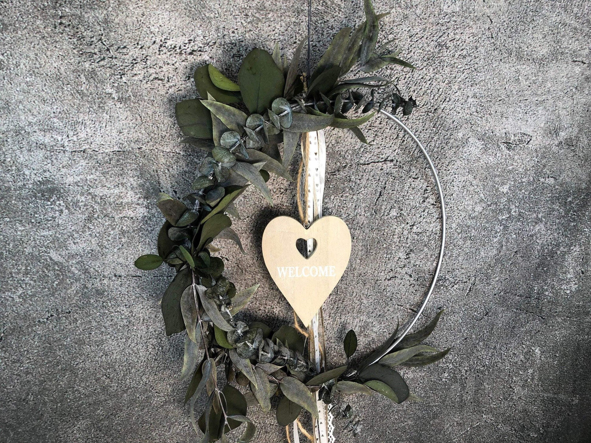 Türkranz Herz Welcome Herbst Kranz Ring Eukalyptus Wandkranz Trockenblumen Natur natürlich Hoop Herbst Herbstlich – handgemacht aus Seiden- und Kunstblumen, langlebig & pflegeleicht von SarahsFlowerStudio