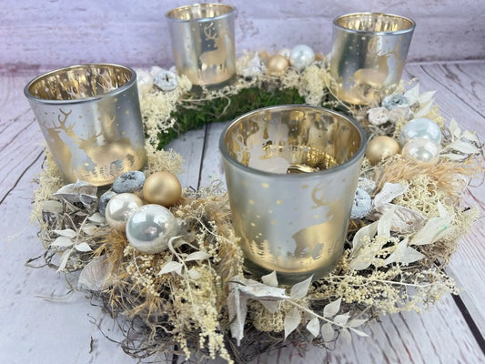 Adventskranz Adventskalender Gläser Windlicht Teelichtgläser Teelichthalter Pampas natürlich Ruskus Zapfen Modern mehrjährig Rund – handgemacht aus Seiden- und Kunstblumen, langlebig & pflegeleicht von SarahsFlowerStudio