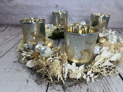 Adventskranz Adventskalender Gläser Windlicht Teelichtgläser Teelichthalter Pampas natürlich Ruskus Zapfen Modern mehrjährig Rund – handgemacht aus Seiden- und Kunstblumen, langlebig & pflegeleicht von SarahsFlowerStudio