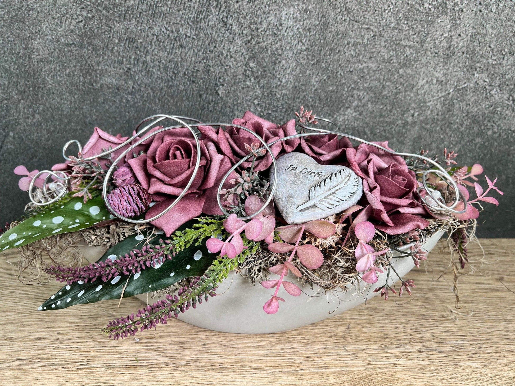 Grabschmuck Herz Rose Seidenblumen – würdevoll & langlebig – für Außen – Grabgesteck – SarahsFlowerStudio