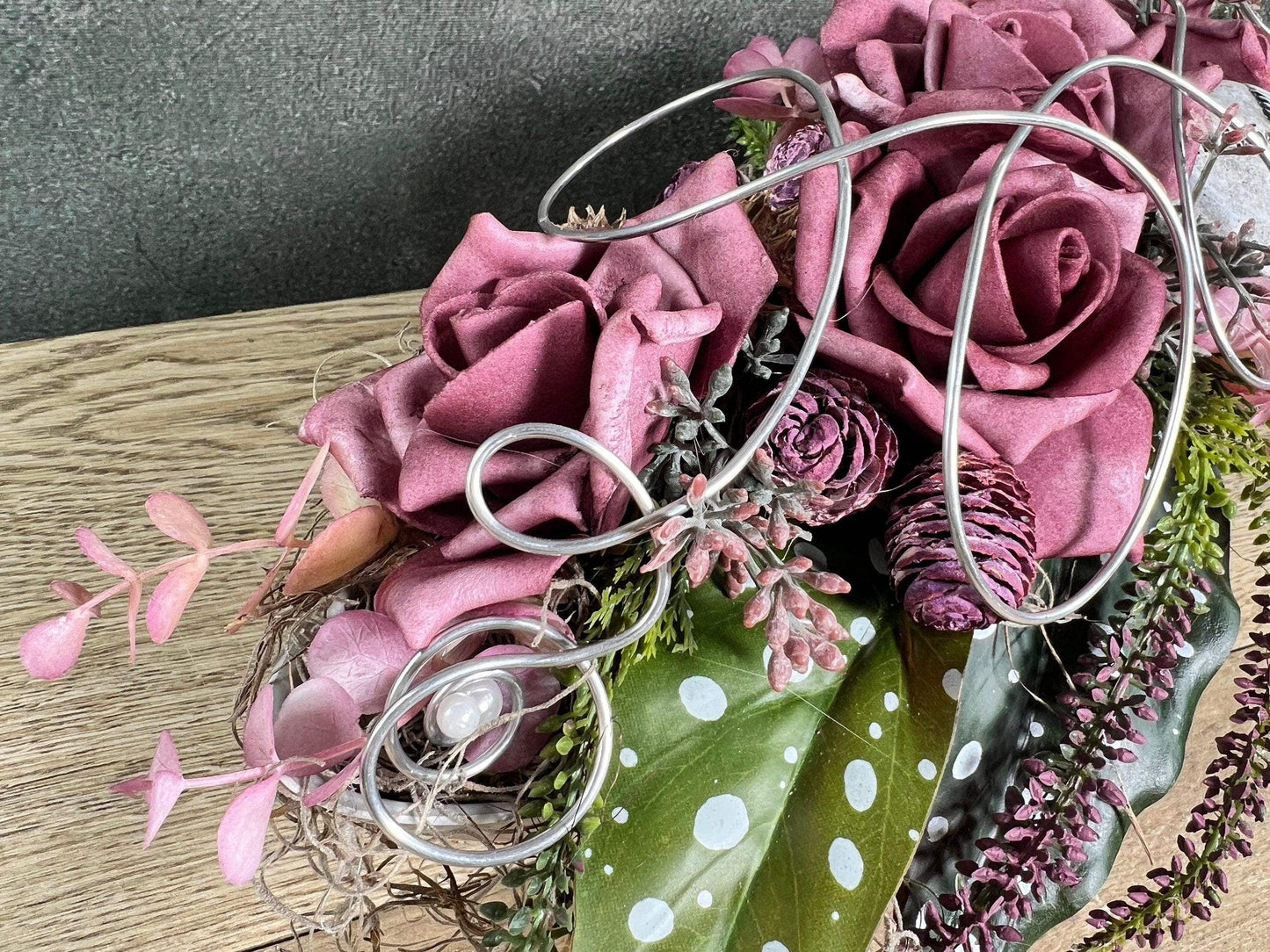 Grabschmuck Herz Rose Seidenblumen – würdevoll & langlebig – für Außen – Grabgesteck – SarahsFlowerStudio