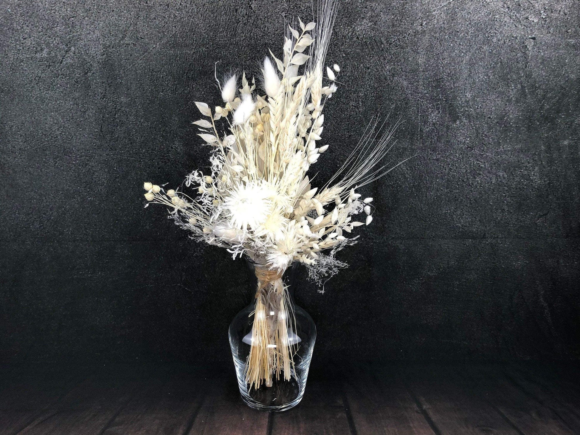 Trockenblumenstrauß Strauß Gräser mit Ruskus Gräser Trockenblumen Trockenmaterial Natur natürlich dried bouquet dried Flowers – handgemacht aus Seiden- und Kunstblumen, langlebig & pflegeleicht von SarahsFlowerStudio