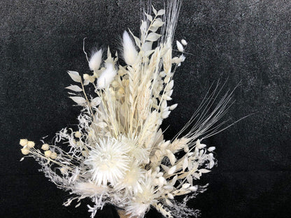 Trockenblumenstrauß Strauß Gräser mit Ruskus Gräser Trockenblumen Trockenmaterial Natur natürlich dried bouquet dried Flowers – handgemacht aus Seiden- und Kunstblumen, langlebig & pflegeleicht von SarahsFlowerStudio