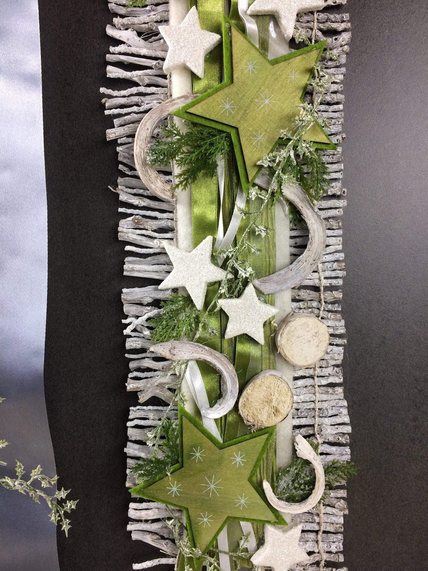 Weihnachten Advent Türdeko Türdekoration Türkranz Stern Birke Reebmatte – handgemacht aus Seiden- und Kunstblumen, langlebig & pflegeleicht von SarahsFlowerStudio