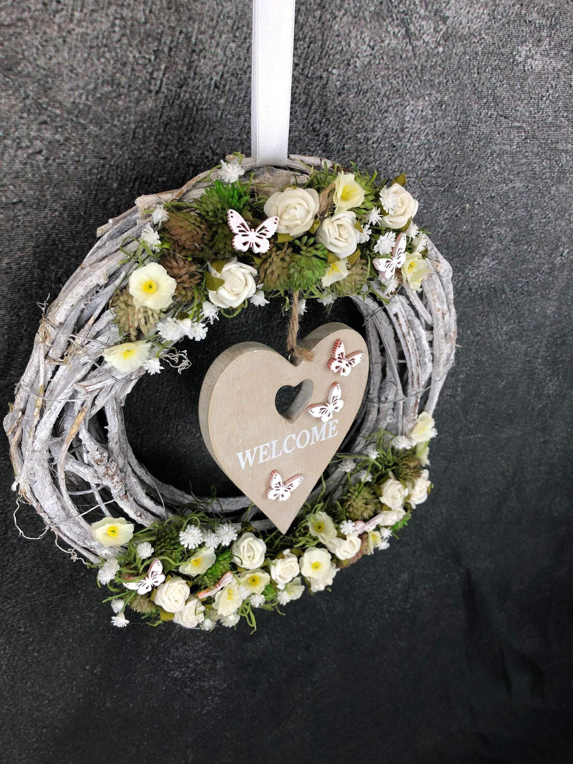 Türkranz Türdeko Türschmuck Herz Welcome Modern ganzjährig Tür Schmuck Herbst – handgemacht aus Seiden- und Kunstblumen, langlebig & pflegeleicht von SarahsFlowerStudio