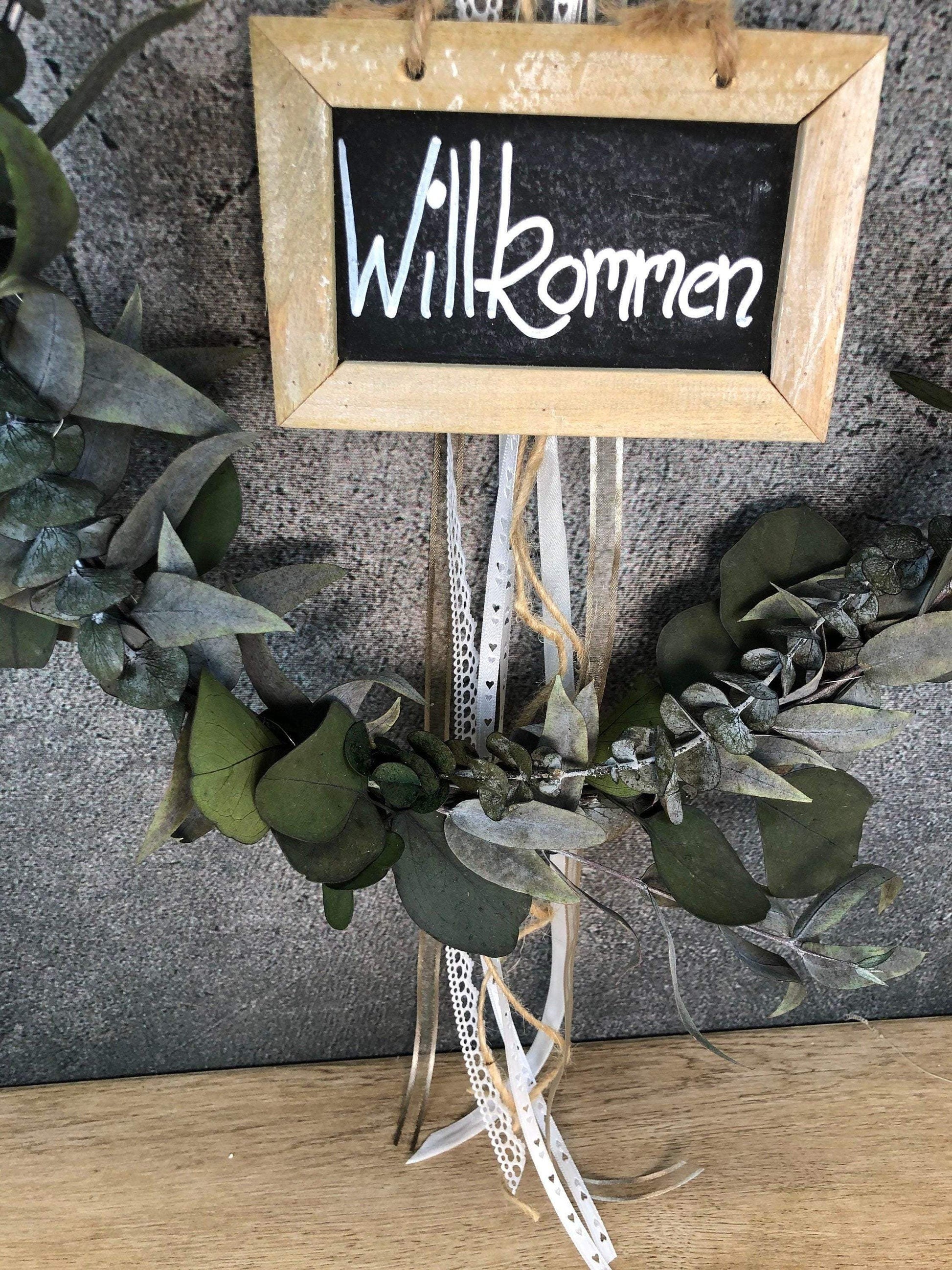 Türkranz Tafel Willkommen Herbst Kranz Ring Eukalyptus Wandkranz Trockenblumen Natur natürlich Hoop Herbst Herbstlich – handgemacht aus Seiden- und Kunstblumen, langlebig & pflegeleicht von SarahsFlowerStudio