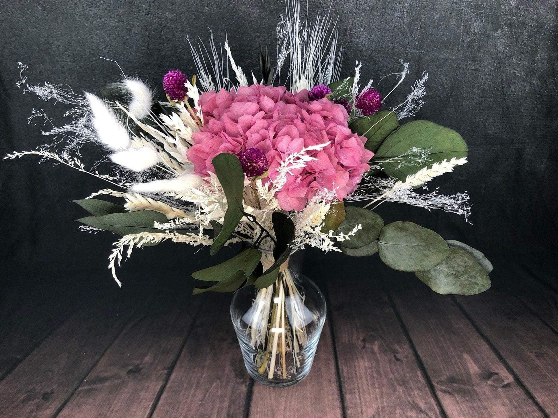 Strauß Gefriergetrocknet Hortensie Tischdeko Tischgesteck Gräser Trockenblumen Trockenmaterial Natur natürlich dried bouquet dried Flowers – handgemacht aus Seiden- und Kunstblumen, langlebig & pflegeleicht von SarahsFlowerStudio