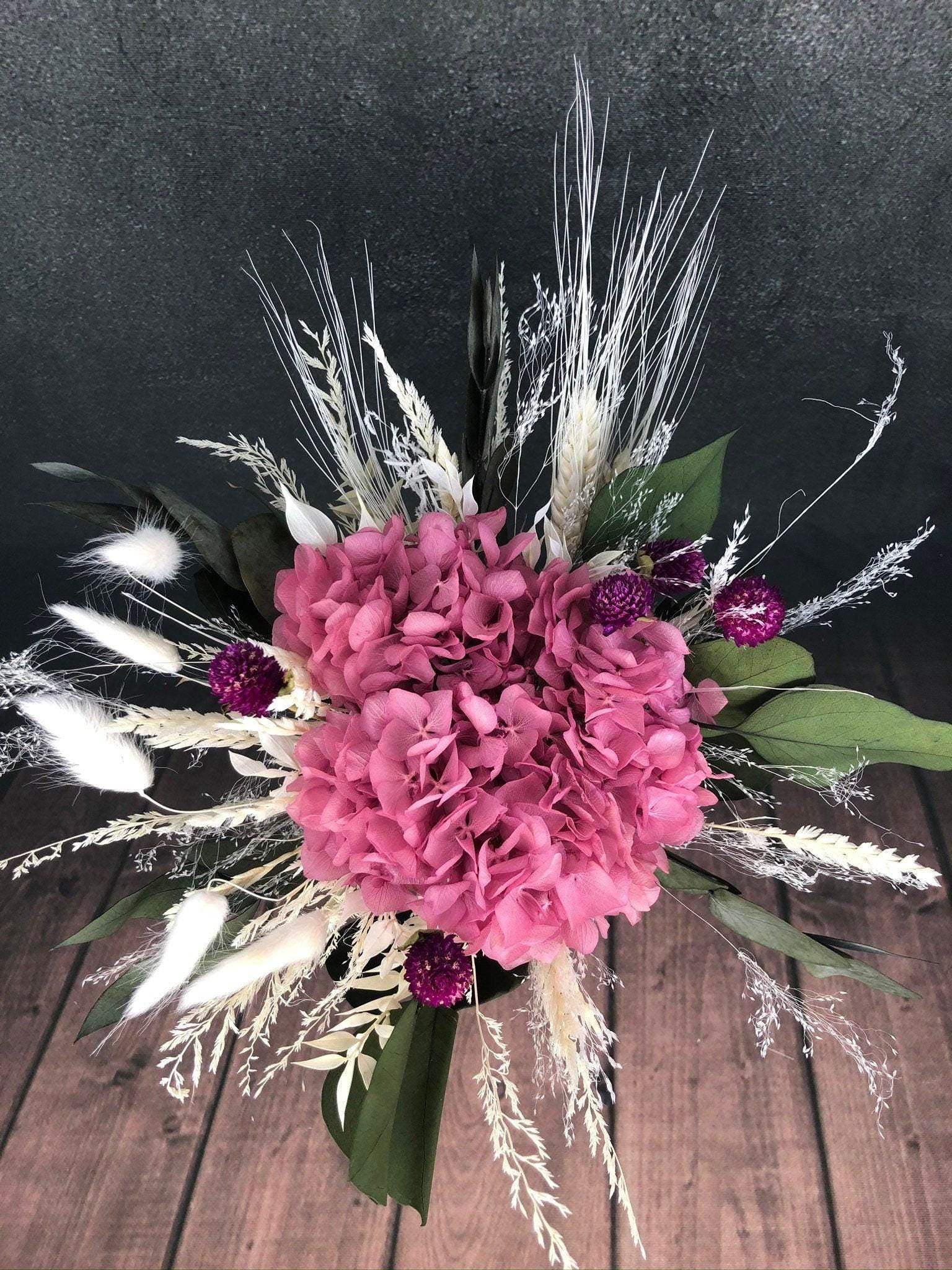 Strauß Gefriergetrocknet Hortensie Tischdeko Tischgesteck Gräser Trockenblumen Trockenmaterial Natur natürlich dried bouquet dried Flowers – handgemacht aus Seiden- und Kunstblumen, langlebig & pflegeleicht von SarahsFlowerStudio