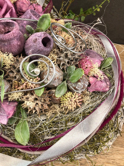 Grabgesteck Grabschmuck Herz Wunschgröße Grabdekoration Grabschmuck Allerheiligen – handgemacht aus Seiden- und Kunstblumen, langlebig & pflegeleicht von SarahsFlowerStudio