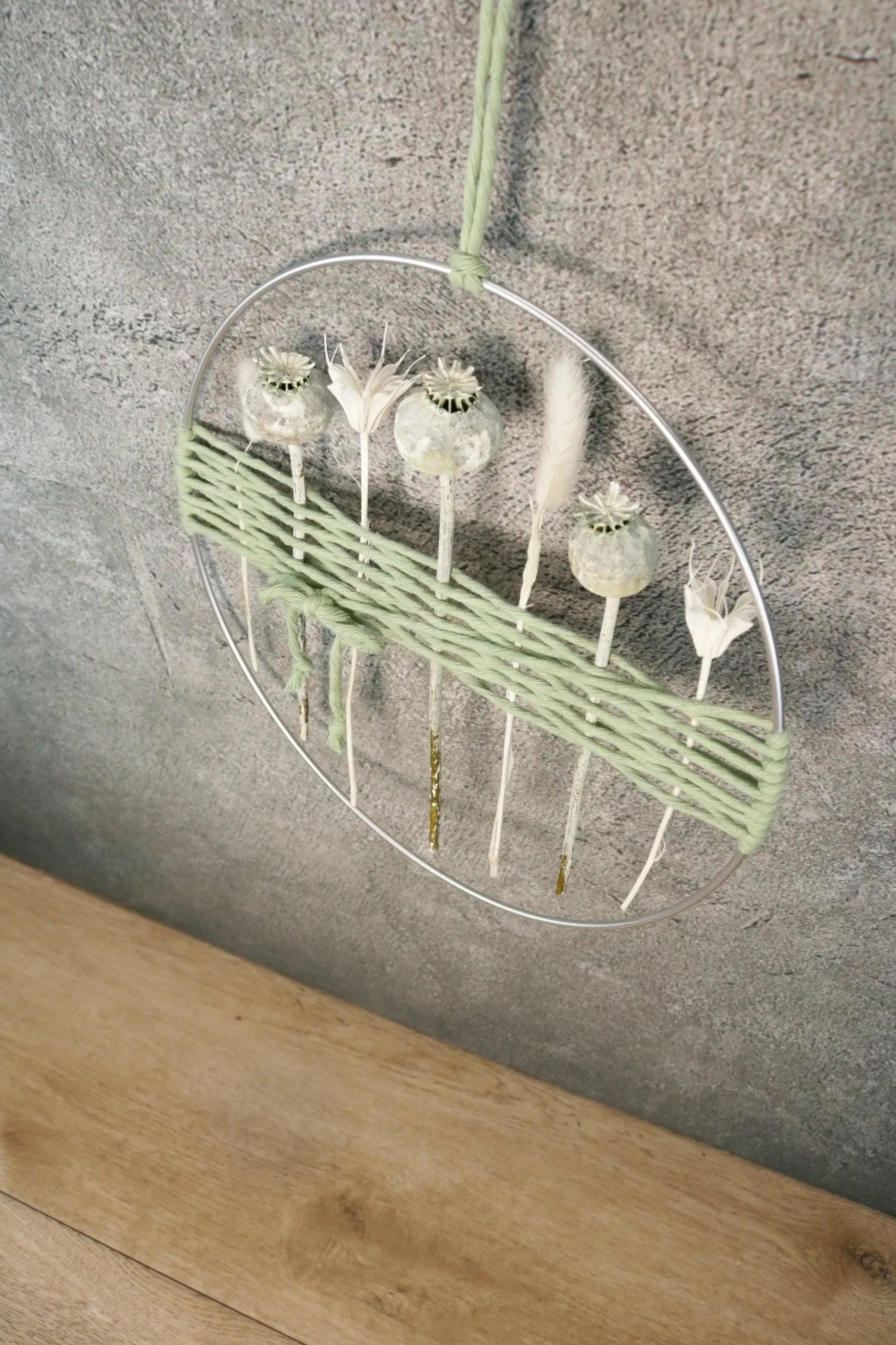 Türkranz Kranz Ring Gräser Wandkranz Trockenblumen Natur natürlich Hoop Fensterdeko – handgemacht aus Seiden- und Kunstblumen, langlebig & pflegeleicht von SarahsFlowerStudio