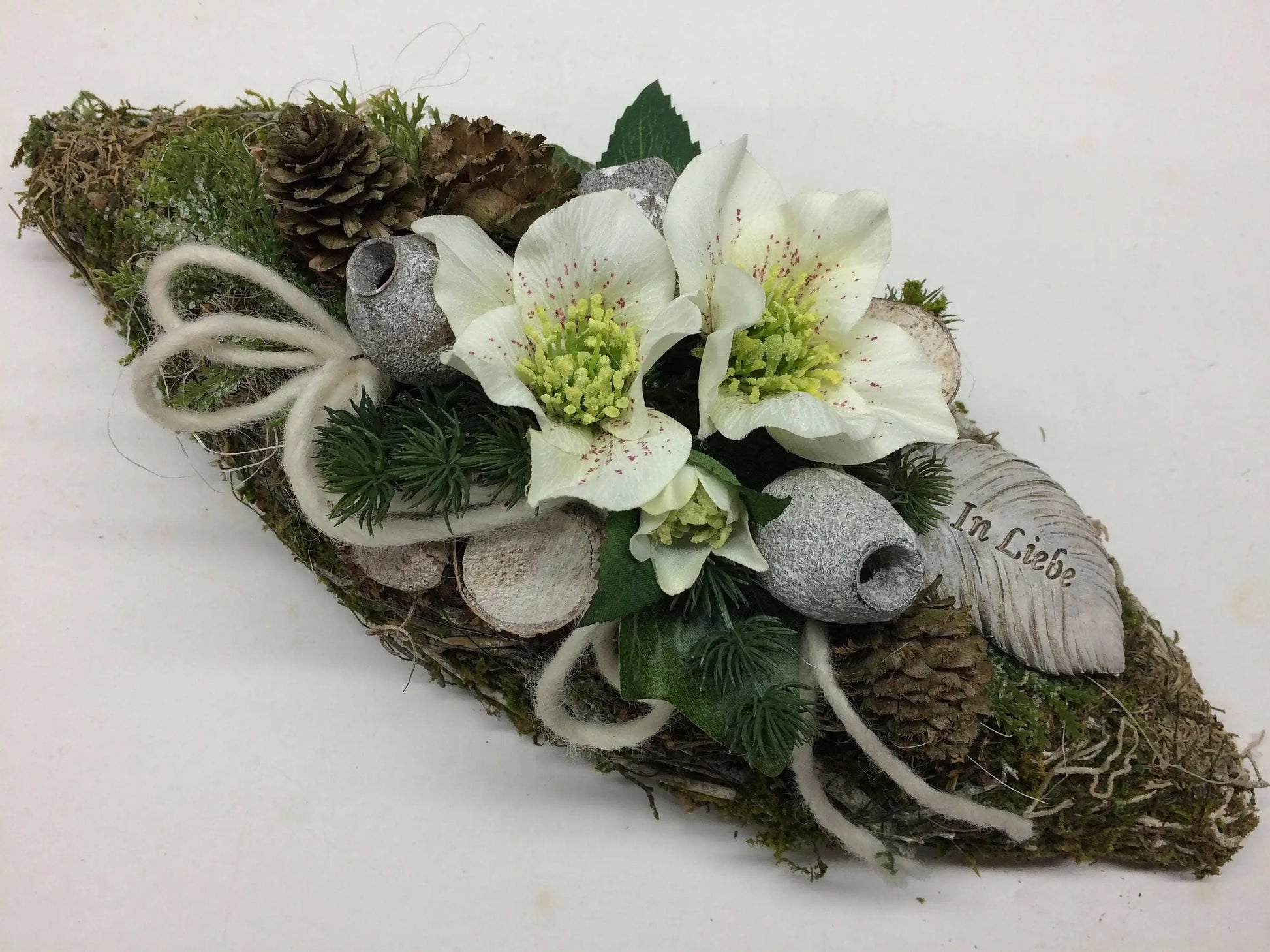 Grabgesteck Grabschmuck 35cm Grabdeko Grabdekoration Allerheiligen – handgemacht aus Seiden- und Kunstblumen, langlebig & pflegeleicht von SarahsFlowerStudio