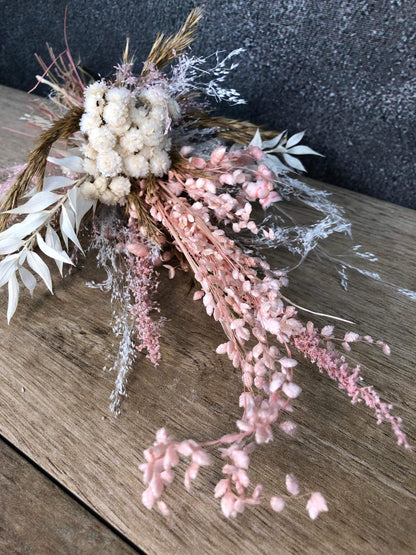 Trockenblumenstrauß Strauß Gräser Gras Gräser Trockenblumen Trockenmaterial Natur natürlich dried bouquet dried Flowers – handgemacht aus Seiden- und Kunstblumen, langlebig & pflegeleicht von SarahsFlowerStudio