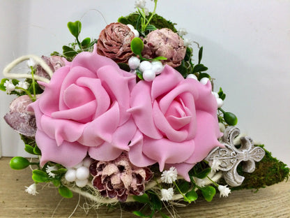Grabgesteck Grabschmuck Gesteck Herz Moosherz 21x16cm Grabdeko Grabdekoration – handgemacht aus Seiden- und Kunstblumen, langlebig & pflegeleicht von SarahsFlowerStudio
