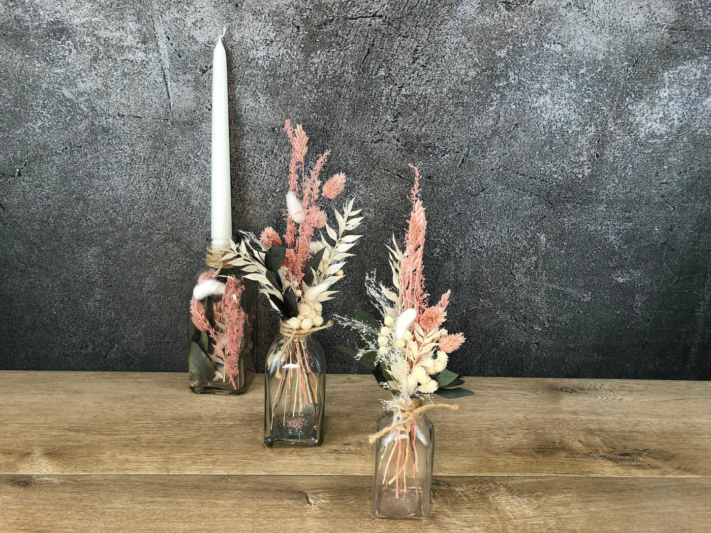 Trockenblumenstrauß mit Vase – Eukalyptus & Gräser natürlich & stilvol – Trockenblumen – SarahsFlowerStudio