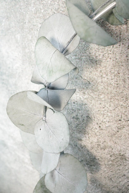 Türkranz Eukalyptus Kranz Ring Wandkranz Trockenblumen Natur Eukalyptus natürlich Hoop Fensterdeko – handgemacht aus Seiden- und Kunstblumen, langlebig & pflegeleicht von SarahsFlowerStudio