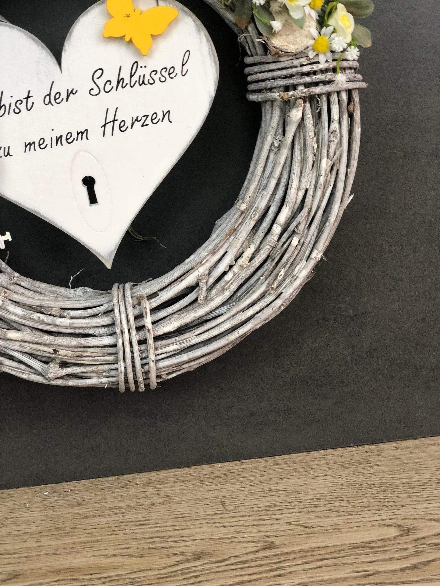 Türkranz 35cm Türdeko Türschmuck Herz Modern ganzjährig Tür Schmuck Herbst – handgemacht aus Seiden- und Kunstblumen, langlebig & pflegeleicht von SarahsFlowerStudio