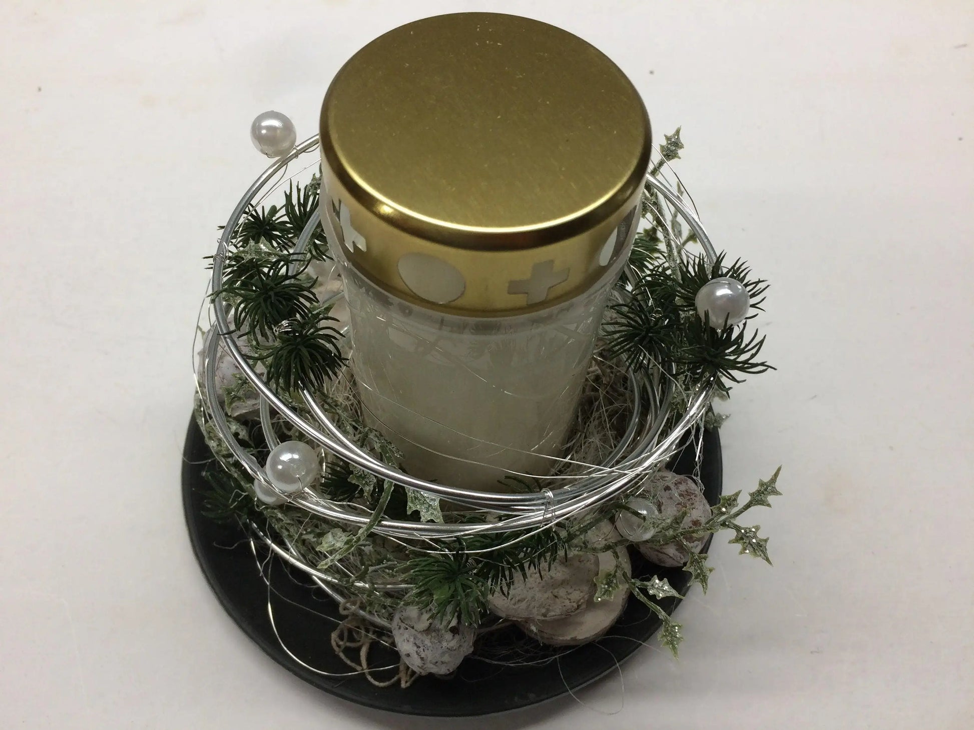 Grabgesteck Florales Windlicht Allerheiligen mit Kerze 20cm Grabdeko Grabdekoration – handgemacht aus Seiden- und Kunstblumen, langlebig & pflegeleicht von SarahsFlowerStudio