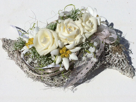 Seidenblumen Grabgesteck Rose mit Edelweiß – Grabschmuck – Grabgesteck – SarahsFlowerStudio