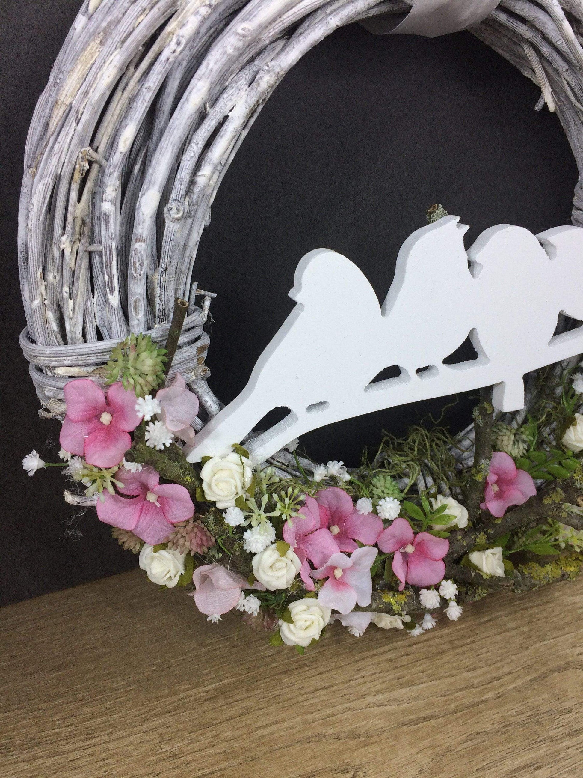 Türkranz 35cm Türdeko Türschmuck Vogel Vögel Hortensie Rosen Schleierkraut ZweigeModern ganzjährig Tür Schmuck Herbst – handgemacht aus Seiden- und Kunstblumen, langlebig & pflegeleicht von SarahsFlowerStudio
