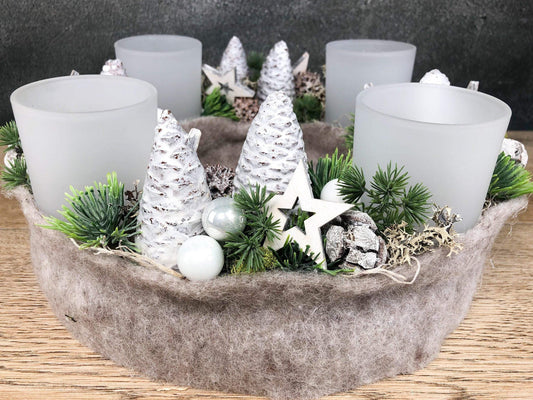 Adventskranz Adventskalender Wachs Zapfen Gläser Maxi Sterne Filz Moos mehrjährig groß rund – handgemacht aus Seiden- und Kunstblumen, langlebig & pflegeleicht von SarahsFlowerStudio