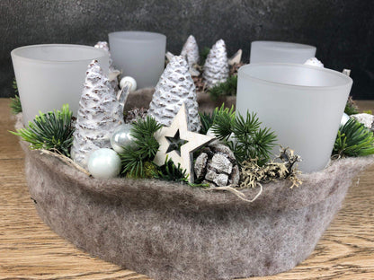 Adventskranz Adventskalender Wachs Zapfen Gläser Maxi Sterne Filz Moos mehrjährig groß rund – handgemacht aus Seiden- und Kunstblumen, langlebig & pflegeleicht von SarahsFlowerStudio