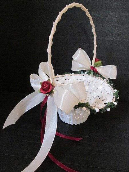 Blumenmädchen Korb Streukörbchen Blumenstreukörbchen Creme Rot Flower Basket Flowergirl Wedding Rose Blumenmädchen Rot Weiß – handgemacht aus Seiden- und Kunstblumen, langlebig & pflegeleicht von SarahsFlowerStudio