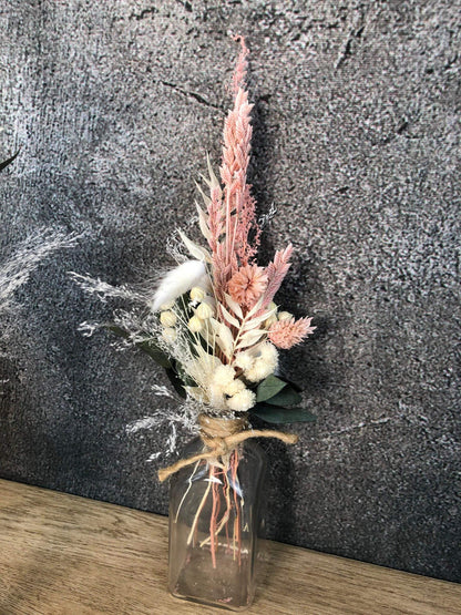 Tischdeko-OHNE VASE- Blumen Tischgesteck Strauß Gräser Trockenblumen Trockenmaterial Natur natürlich dried bouquet dried Flowers – handgemacht aus Seiden- und Kunstblumen, langlebig & pflegeleicht von SarahsFlowerStudio