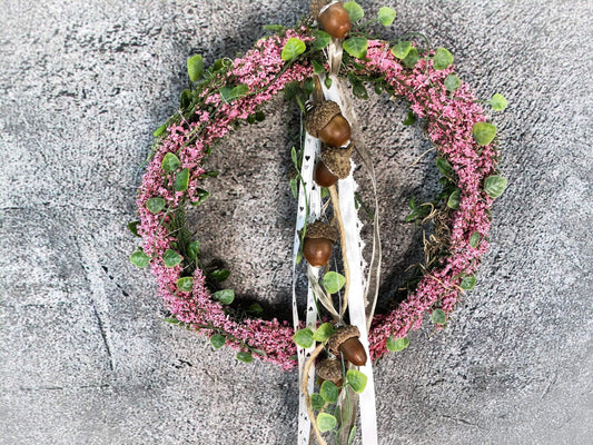 Türkranz Heide Erika Herz Eicheln Eichel Herbst Herbstlich Türschmuck Modern Wunschfarbe Wunschgröße Tür Schmuck ganzjährig – handgemacht aus Seiden- und Kunstblumen, langlebig & pflegeleicht von SarahsFlowerStudio