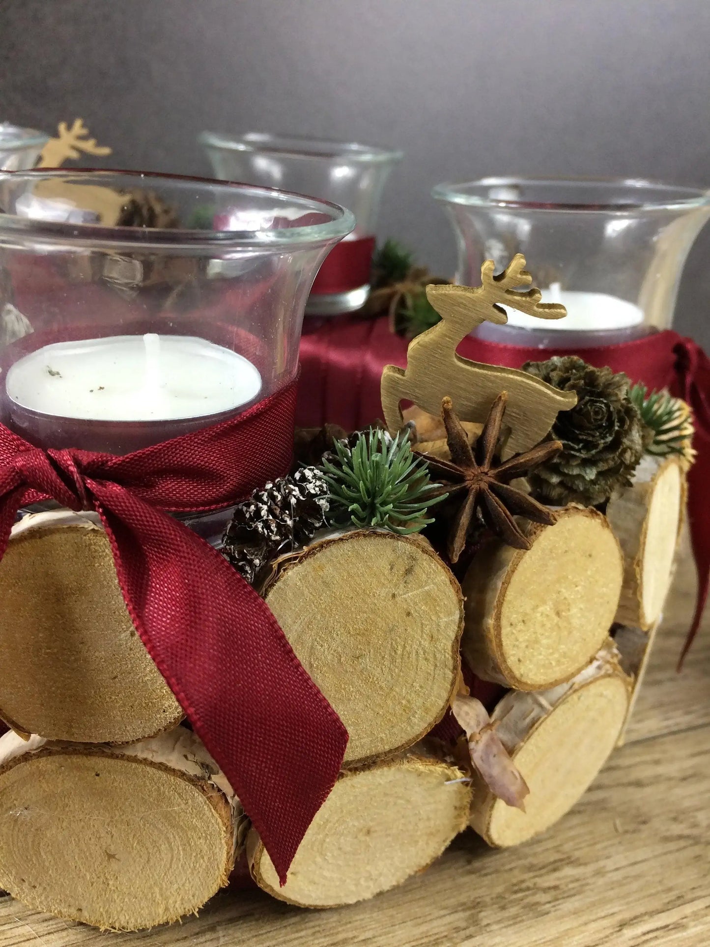 Adventskranz Wunschfarbe Hirsch Zapfen Birke Wunschfarbe Teelicht Anis Zimt – handgemacht aus Seiden- und Kunstblumen, langlebig & pflegeleicht von SarahsFlowerStudio