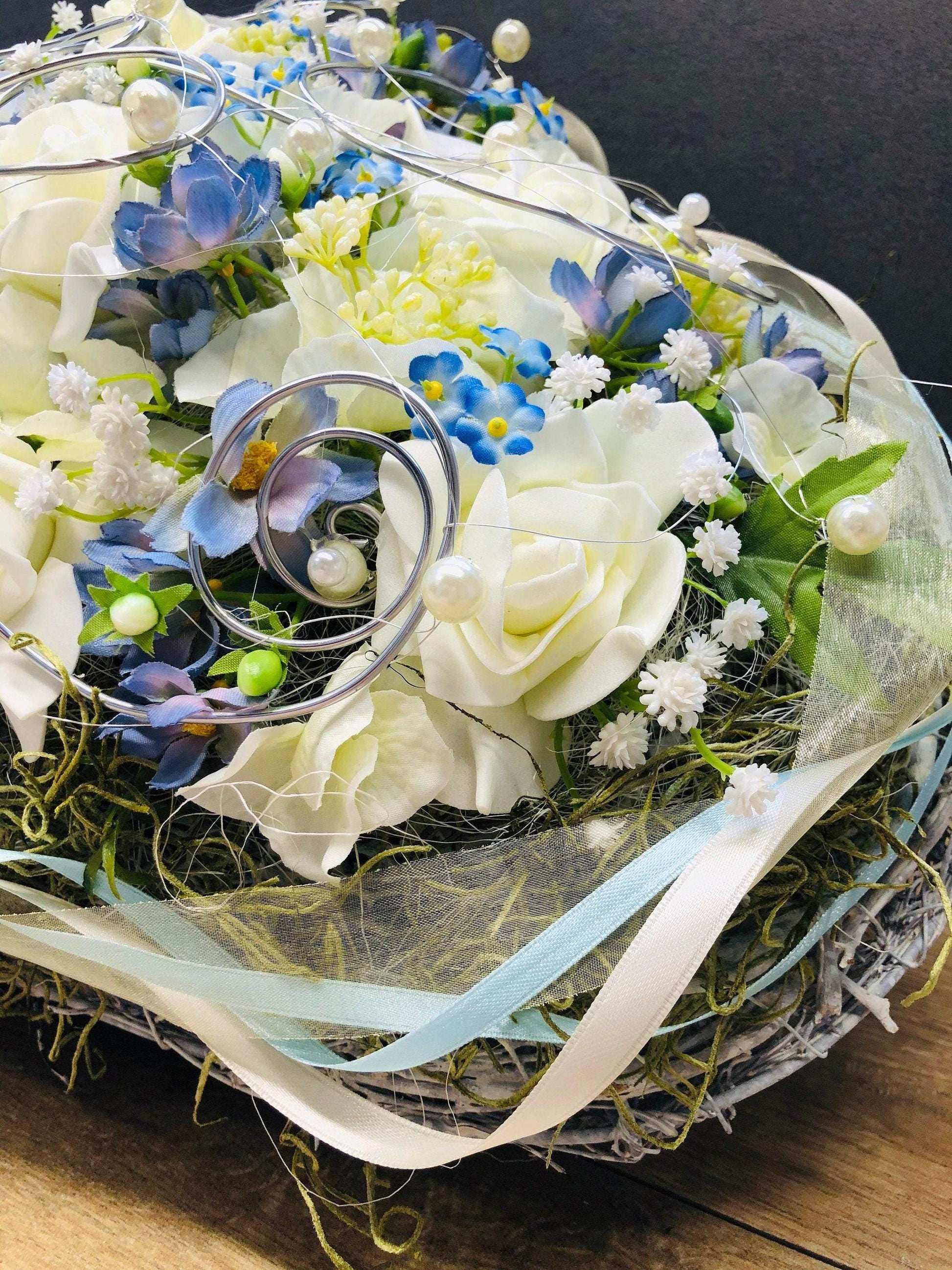 Grabgesteck Grabschmuck Herz Grabdekoration Grabdeko Modern Vergissmeinnicht Draht Perlen Rose Schleierkraut – handgemacht aus Seiden- und Kunstblumen, langlebig & pflegeleicht von SarahsFlowerStudio