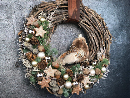 Advent Türkranz Türdeko Türschmuck Weihnachten Vogel Eule Kautz Moos Weide Zapfen mit LED – handgemacht aus Seiden- und Kunstblumen, langlebig & pflegeleicht von SarahsFlowerStudio