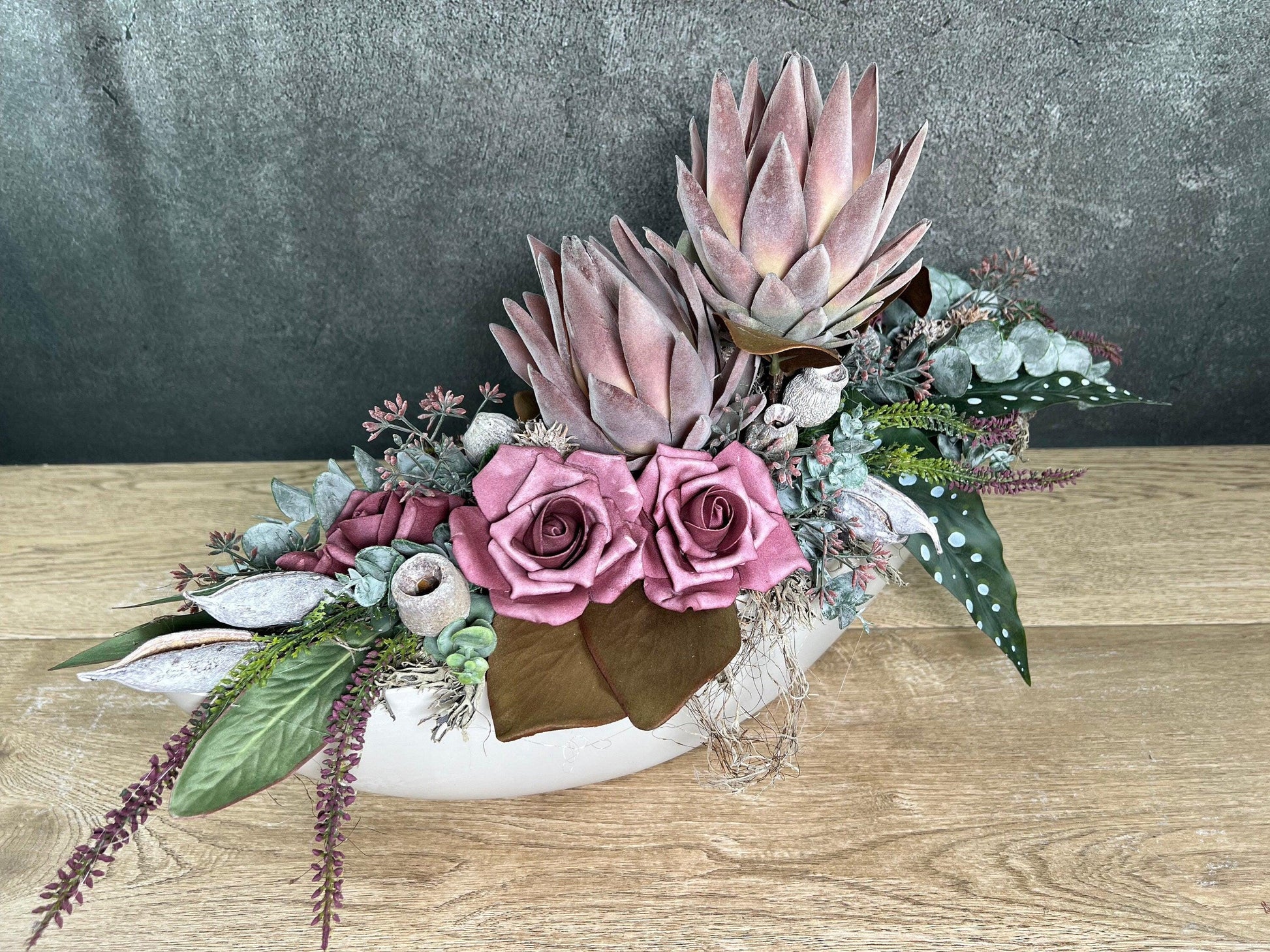 Grabgesteck Protea 70cm Seidenblumen – langlebiger Grabschmuck – Grabgesteck – SarahsFlowerStudio