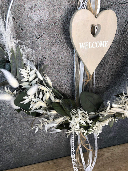 Türkranz Welcome Herz Kranz Ring Eukalyptus Gräser Wandkranz Trockenblumen Natur natürlich Hoop Herbst Herbstlich – handgemacht aus Seiden- und Kunstblumen, langlebig & pflegeleicht von SarahsFlowerStudio