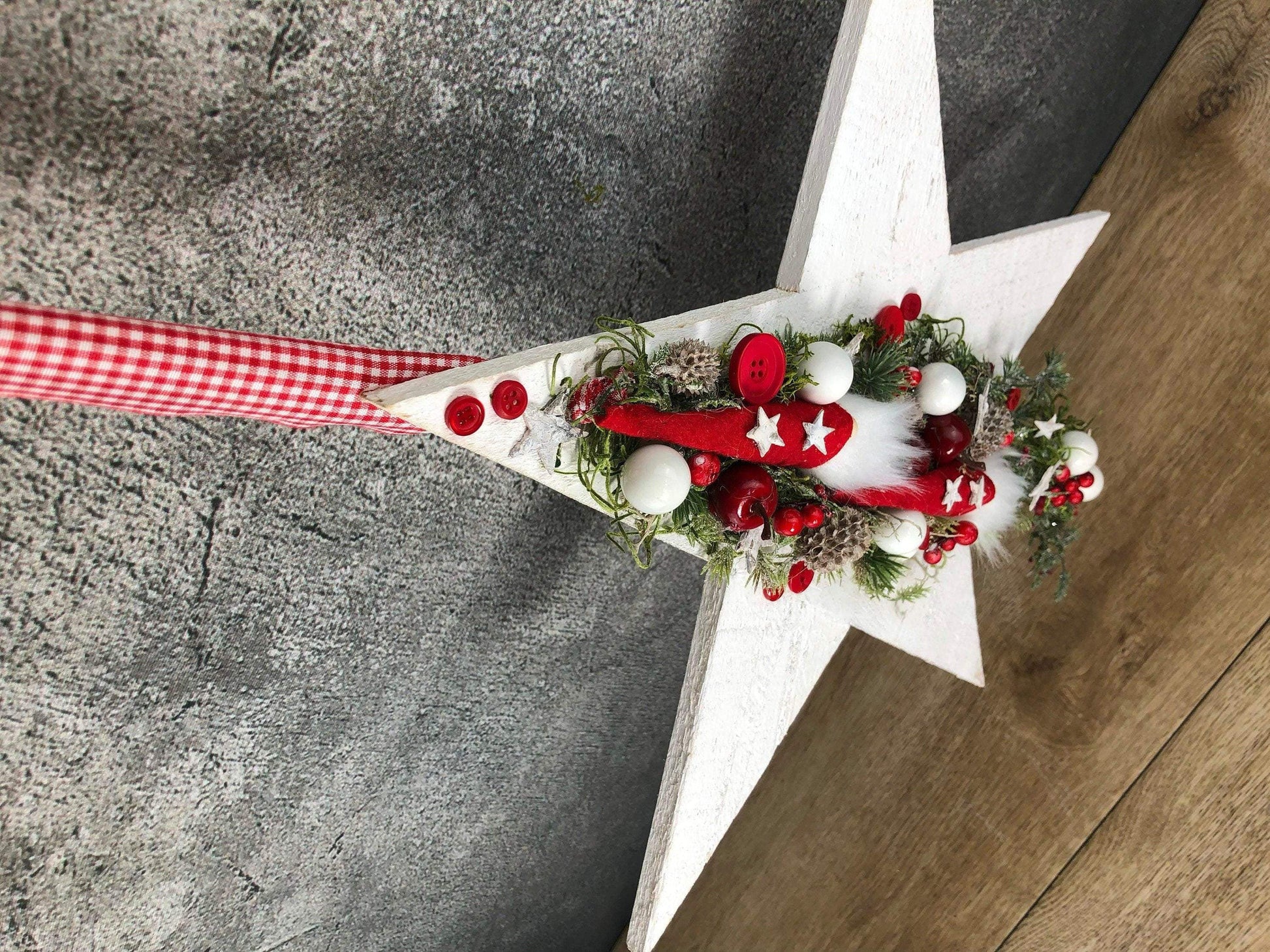 Advent Türkranz Stern 40cm Wichtel Stern Türdekoration Türschmuck Fensterdeko Weihnachten Weihnachtsdekoration – handgemacht aus Seiden- und Kunstblumen, langlebig & pflegeleicht von SarahsFlowerStudio